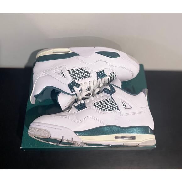Nike Air Jordan 4 Retro "Oxidized Green" - Picture 5 of 12